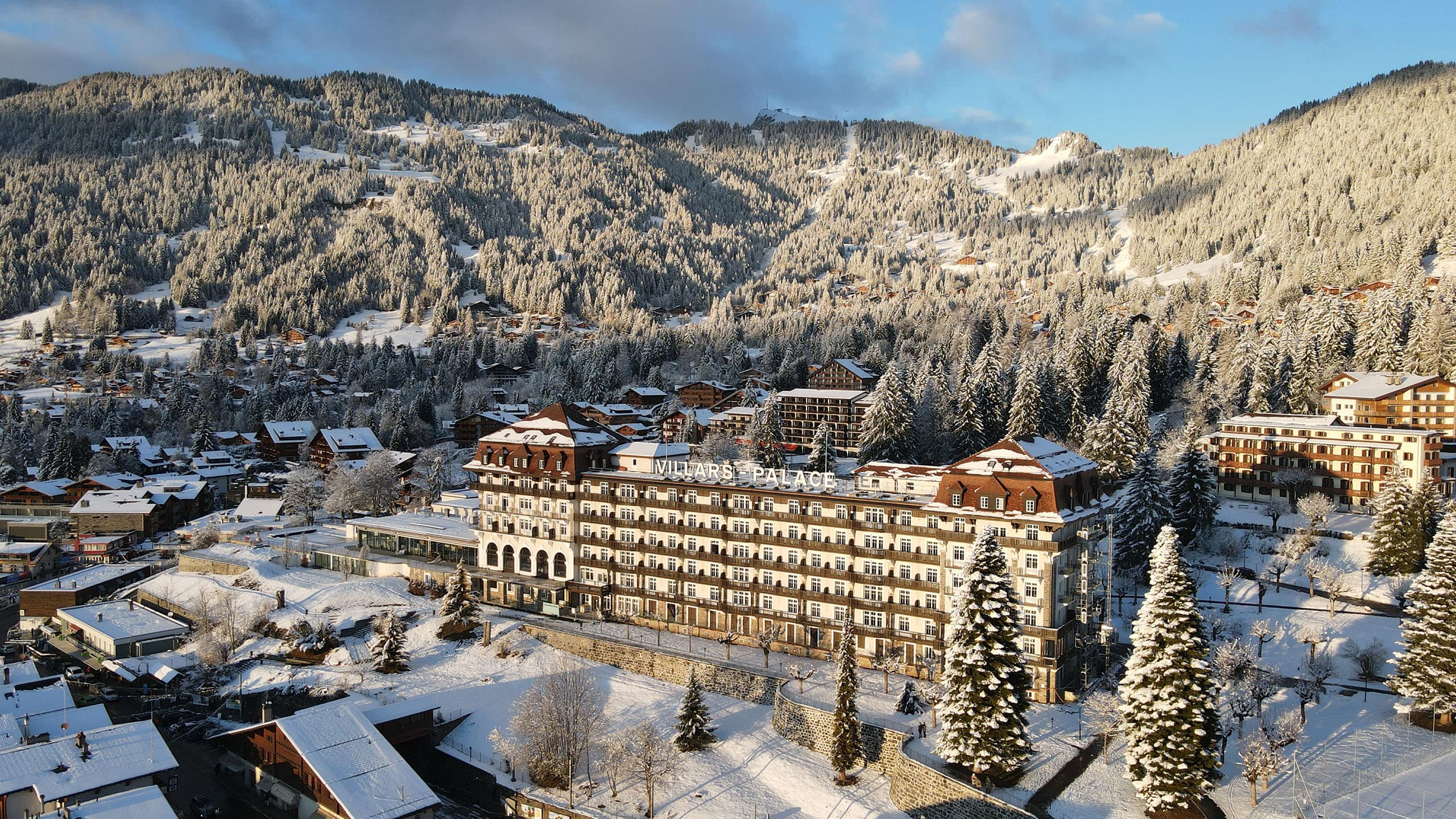 Swiss Deluxe Hotels Villars Palace Winter View