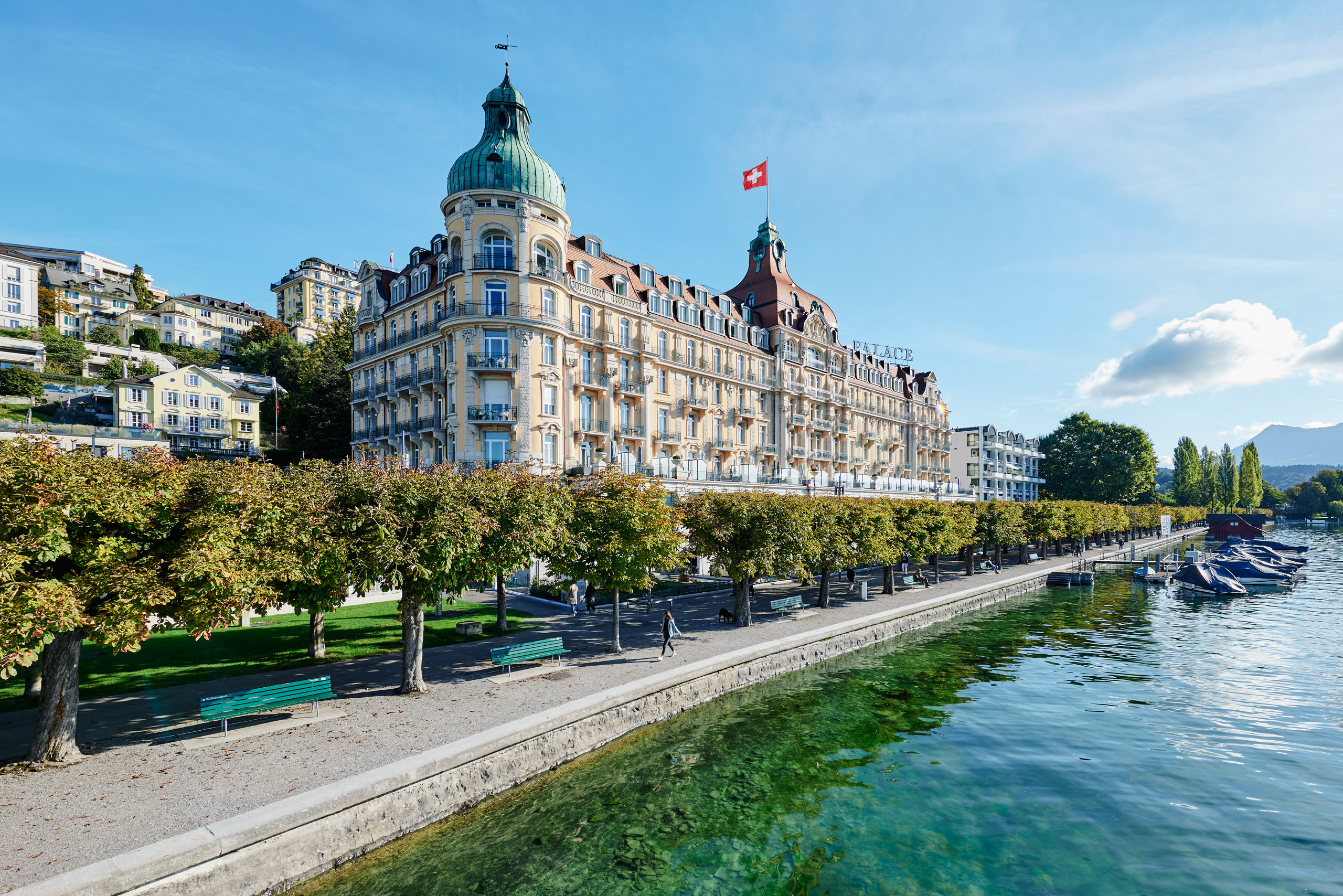 Swiss Deluxe Hotels – the most exclusive 5-star hotels in Switzerland