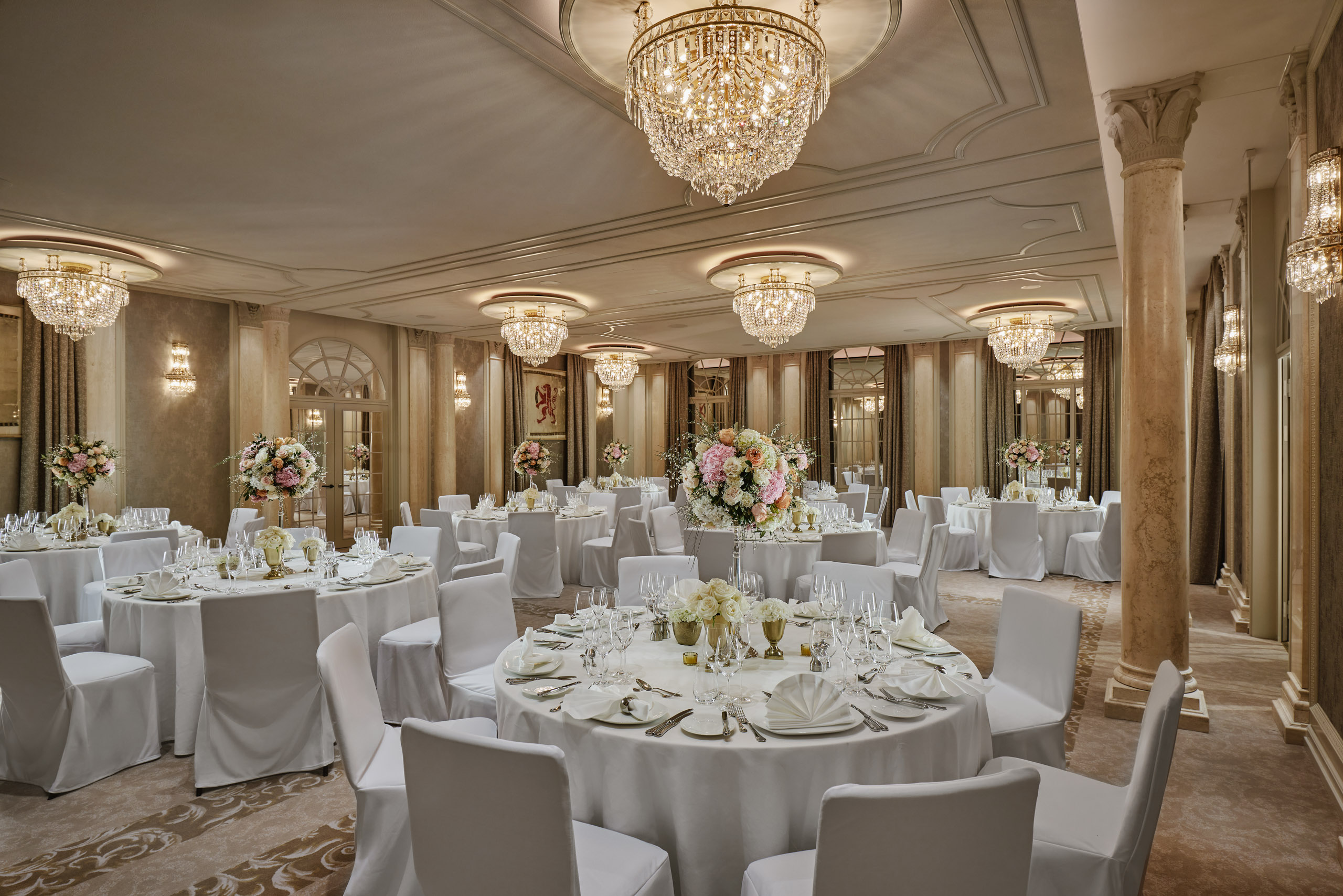 Swiss Deluxe Hotels Mandarin Oriental Savoy Zurich Zurich Ballroom Wedding