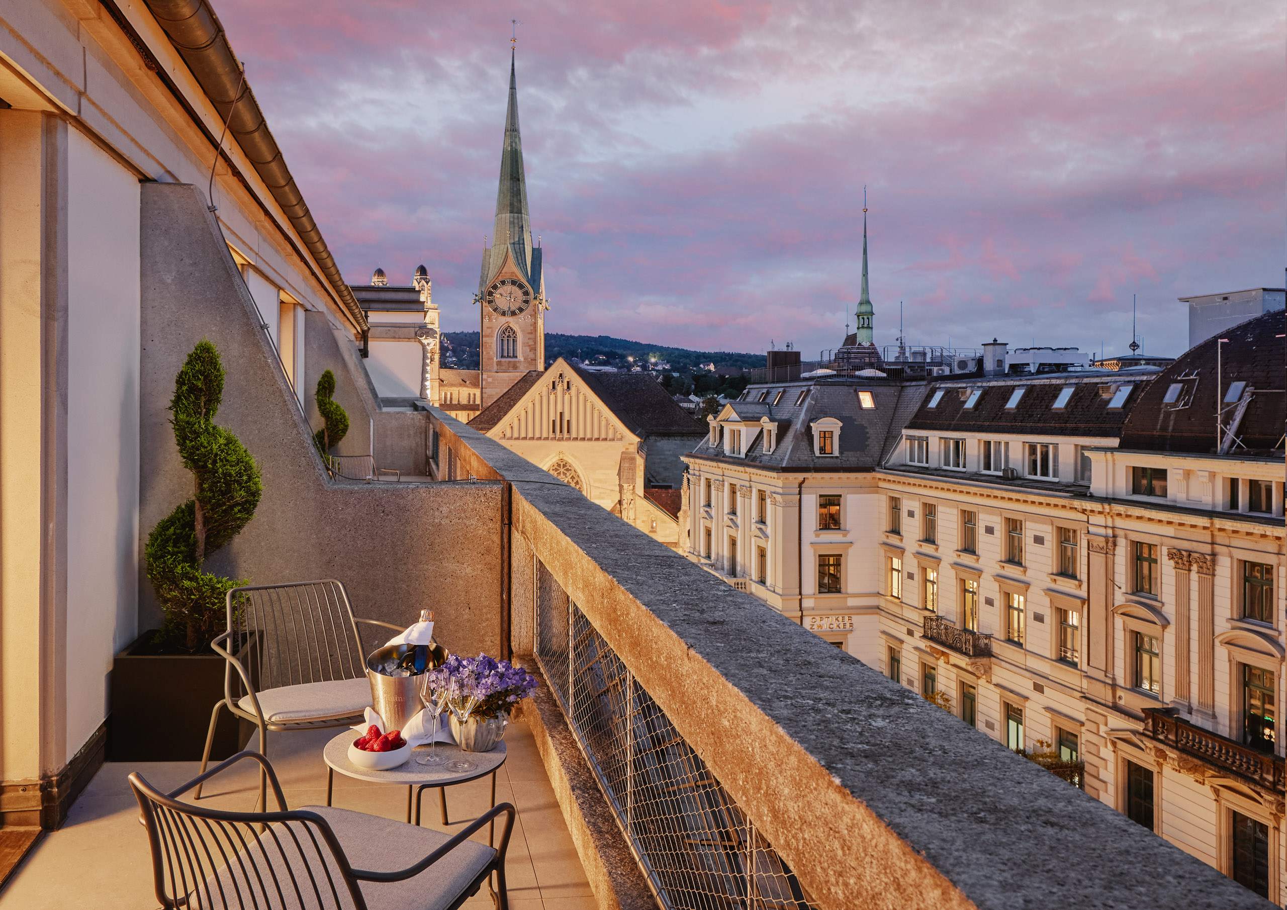 Swiss Deluxe Hotels Mandarin Oriental Savoy Zurich Zurich Rooms Deluxe Terrace Room Balcony