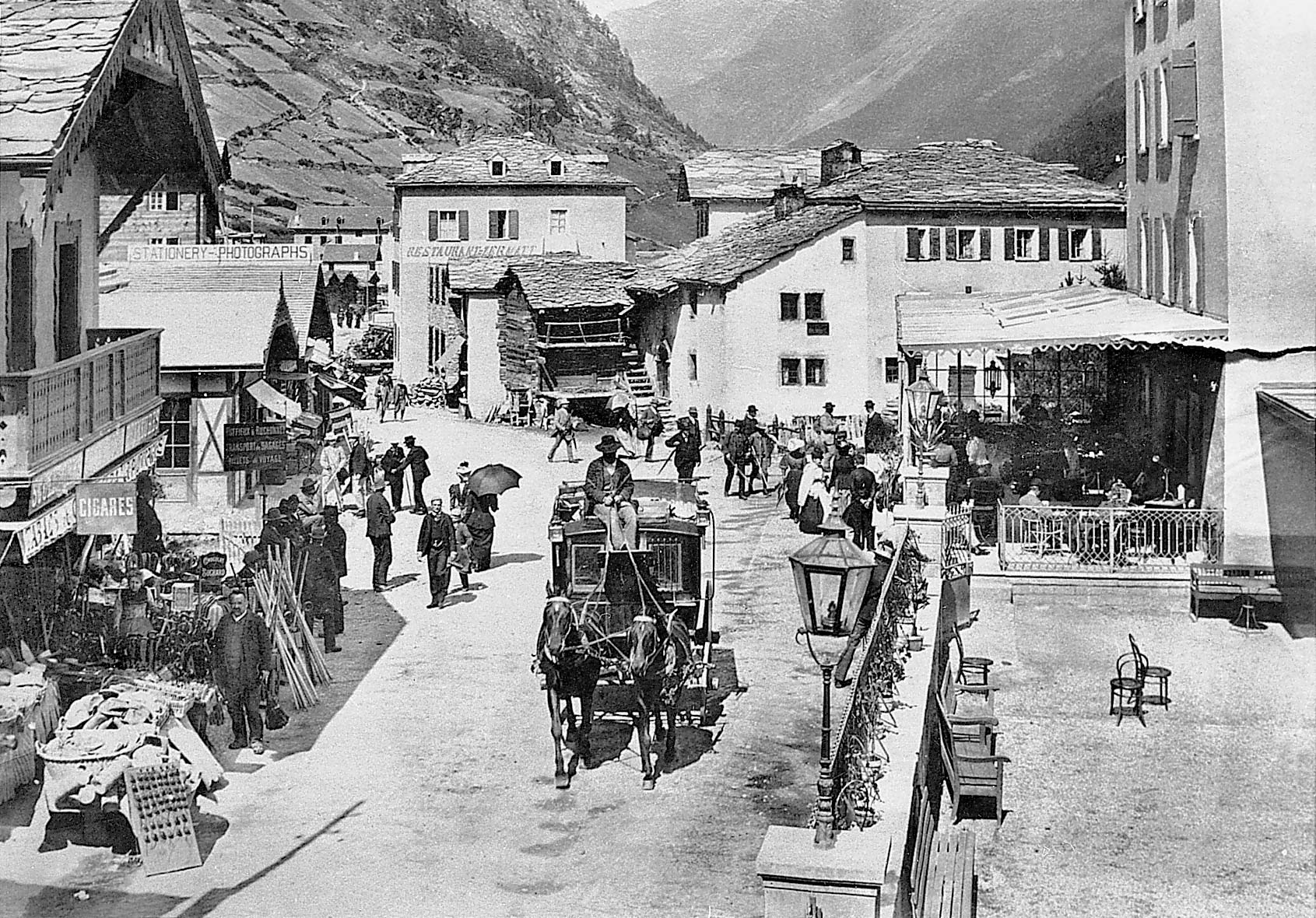 Swiss Deluxe Hotels Stories Winter 2021 Pioneering Years In The Shadow Of The Matterhorn 02 Cr Zermatt Tourism (2) Sw
