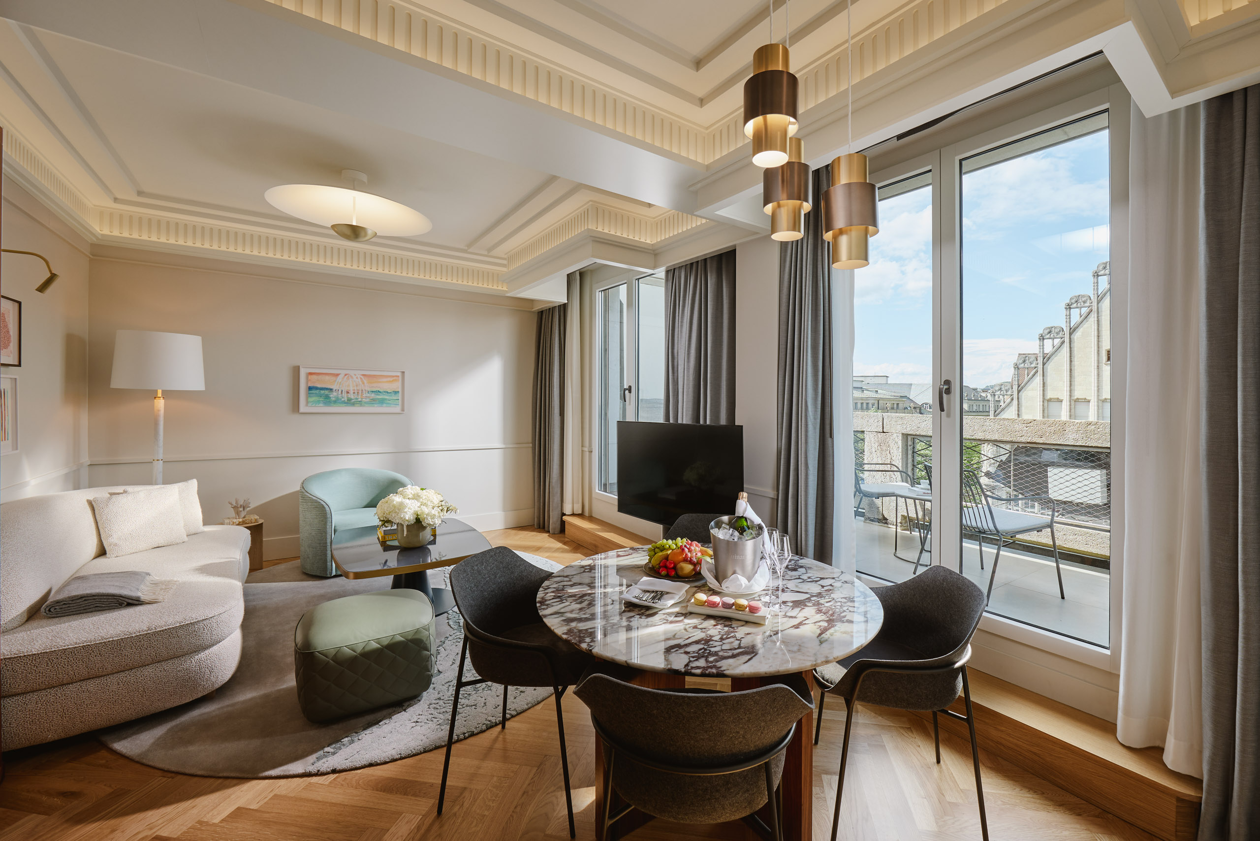 Swiss Deluxe Hotels Mandarin Oriental Savoy Zurich Zurich Rooms Suites Mandarin Rooftop Suite Livingroom