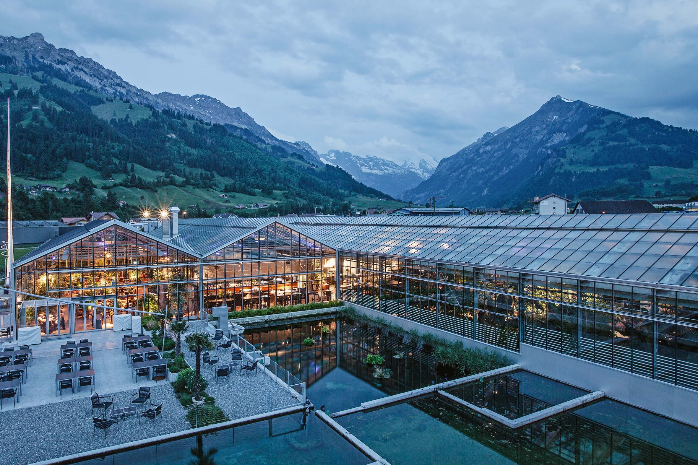 Swiss Deluxe Hotels Stories Summer 2020 Oona Caviar 03 Tropenhaus 7 Bearb Ecirgb
